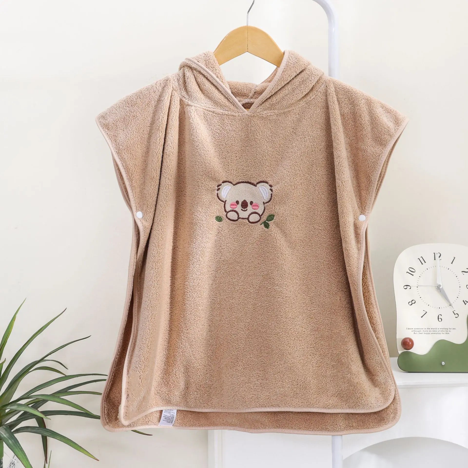 Coral Fleece Hooded Bath Towel Baby Cloak 60X120cm Cartoon Bear Rabbit Children's Bathrobe Baby Beach Towel