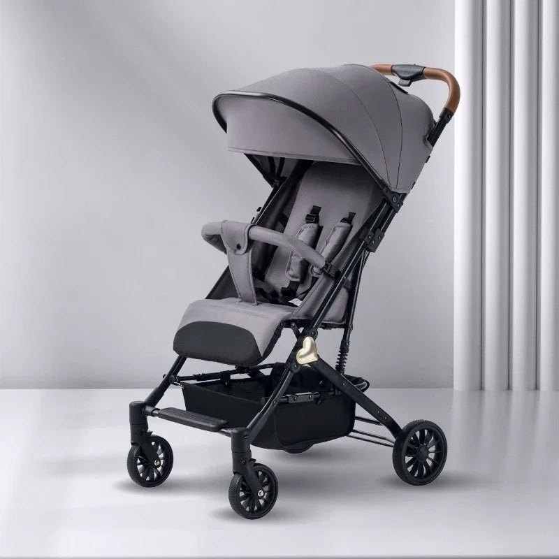 Portable Baby Stroller, Easy To Store Lightweight Travel Baby Stroller Portable Four-wheel Baby Stroller Can Sit or Lie Down